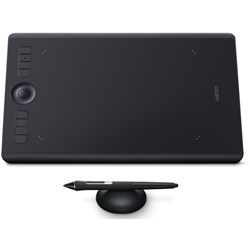 Wacom Intuos Pro Medium with Pro Pen 2