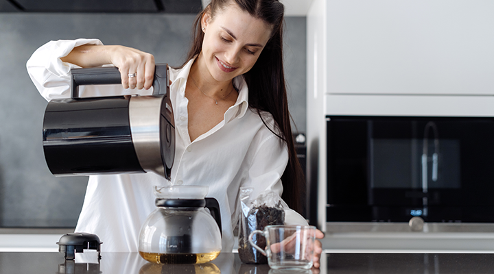 The little things can make kitchen jobs, even commercial ones, that little bit easier. So, we stock everything &ndash; from the mixers to beaters &ndash; to help you cut down on the elbow grease at a price that's sure to put a smile on your face. <br><br>Browse brands such as Breville, Sunbeam, Russell Hobbs and more.