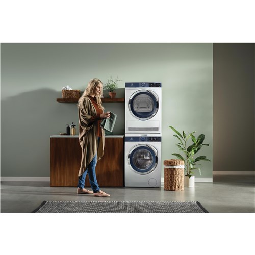 Electrolux/Westinghouse Stacking Kit with Sliding Shelf